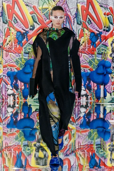 Look 6